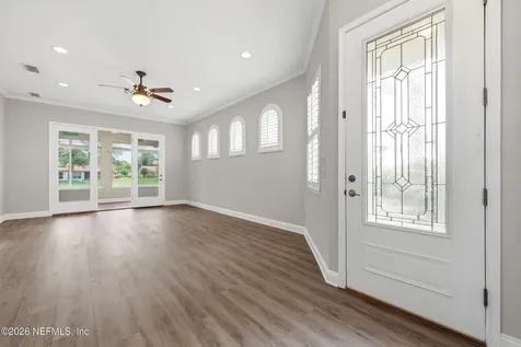 3824 La Vista Circle Jacksonville FL 32217