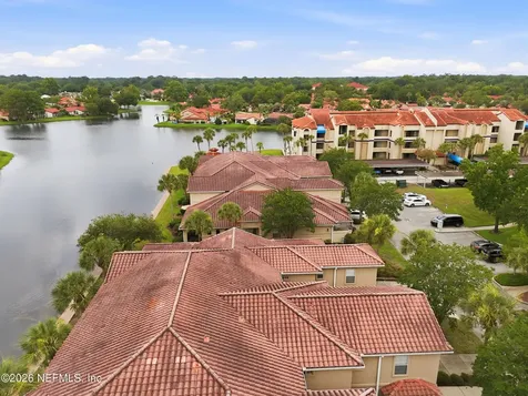 3824 La Vista Circle Jacksonville FL 32217