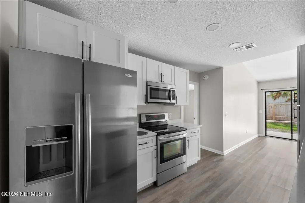 8136 Great Valley Trail Jacksonville FL 32244