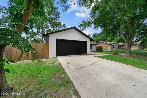 8136 Great Valley Trail Jacksonville FL 32244