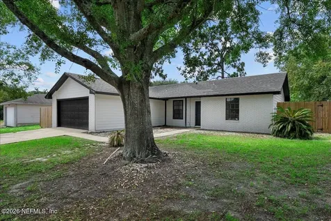 8136 Great Valley Trail Jacksonville FL 32244