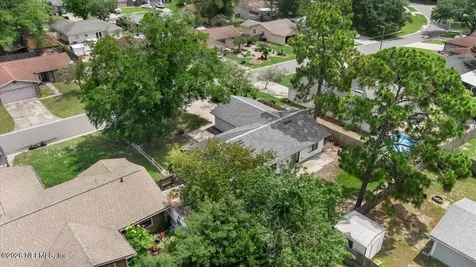 8136 Great Valley Trail Jacksonville FL 32244