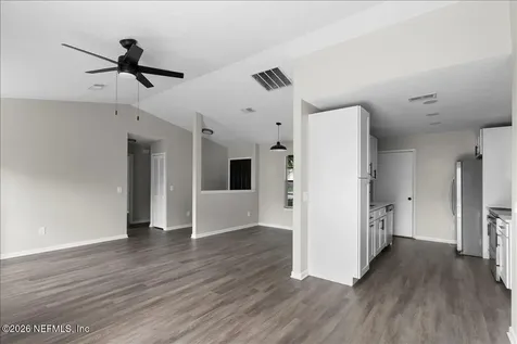8136 Great Valley Trail Jacksonville FL 32244