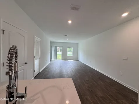 9048 Alpine Aster Road Jacksonville FL 32256