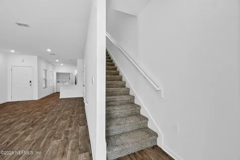 9048 Alpine Aster Road Jacksonville FL 32256