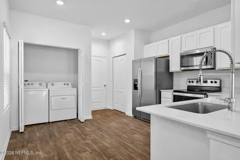 9048 Alpine Aster Road Jacksonville FL 32256
