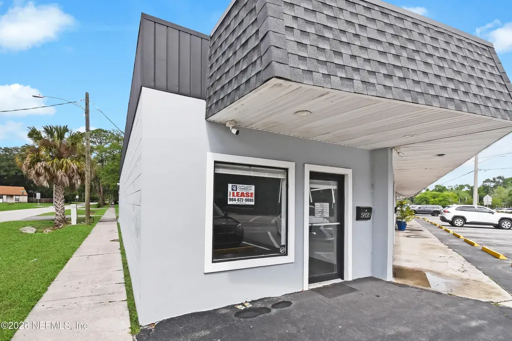 5820 St Augustine Road Jacksonville FL 32207