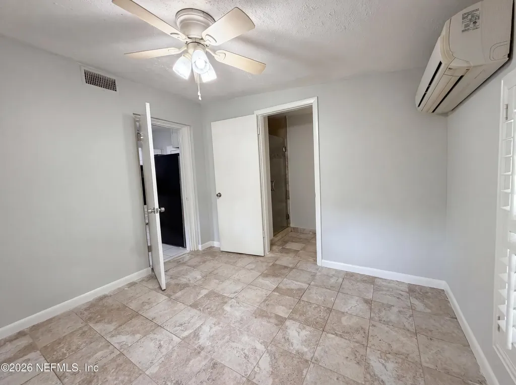 5655 Kimbrell Drive S Jacksonville FL 32210