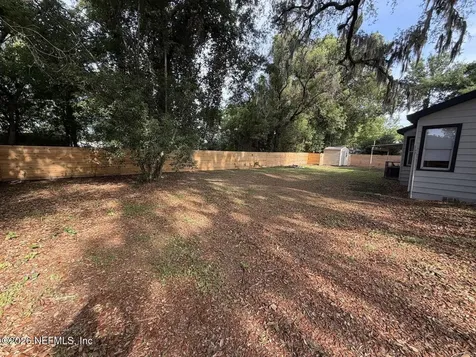 8654 2nd Avenue Jacksonville FL 32208