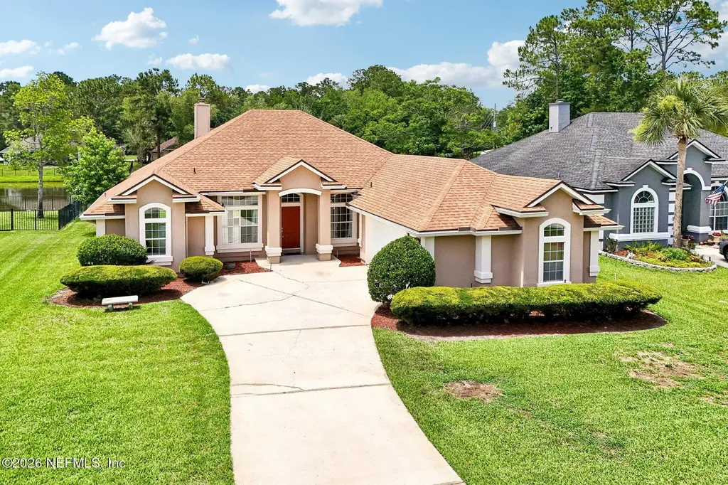 392 Maplewood Drive St. Johns FL 32259