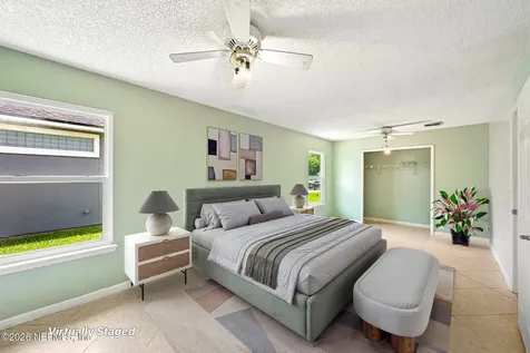 392 Maplewood Drive St. Johns FL 32259