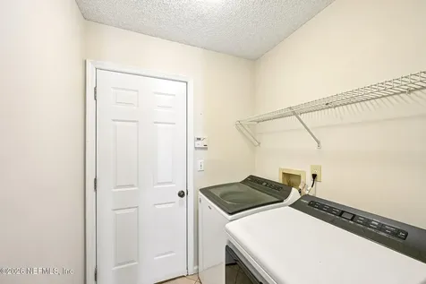 392 Maplewood Drive St. Johns FL 32259