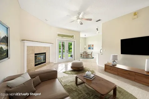 392 Maplewood Drive St. Johns FL 32259