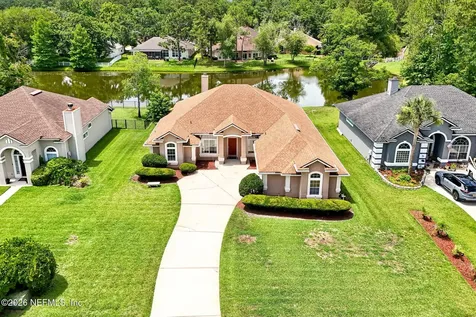392 Maplewood Drive St. Johns FL 32259