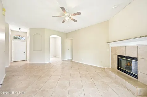 392 Maplewood Drive St. Johns FL 32259