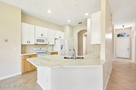 392 Maplewood Drive St. Johns FL 32259