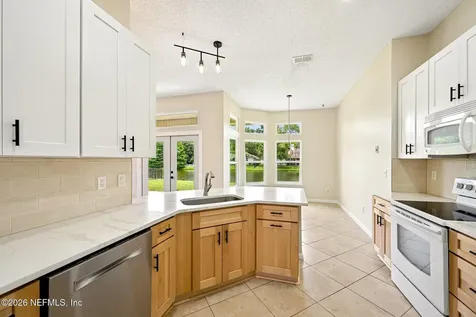 392 Maplewood Drive St. Johns FL 32259