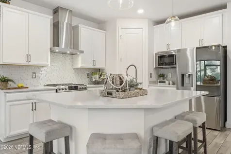 270 Clifton Bay Loop St. Johns FL 32259