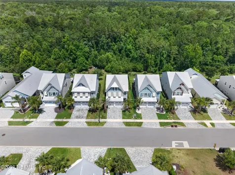 270 Clifton Bay Loop St. Johns FL 32259