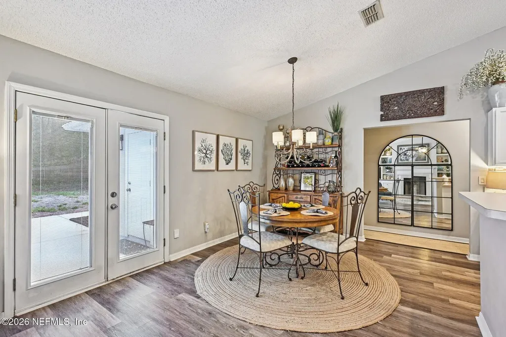 10383 Meadow Point Drive Jacksonville FL 32221