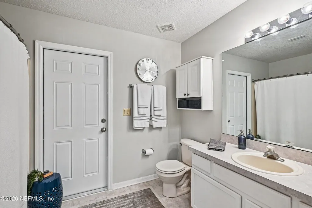 10383 Meadow Point Drive Jacksonville FL 32221