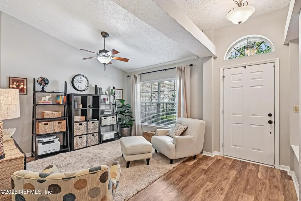 10383 Meadow Point Drive Jacksonville FL 32221