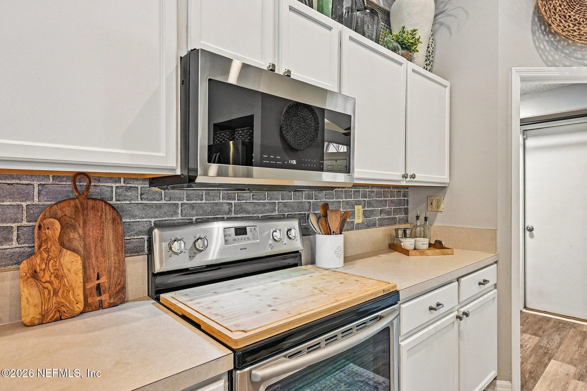 10383 Meadow Point Drive Jacksonville FL 32221