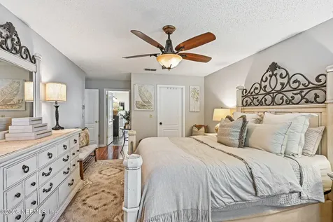 10383 Meadow Point Drive Jacksonville FL 32221