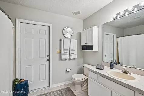 10383 Meadow Point Drive Jacksonville FL 32221