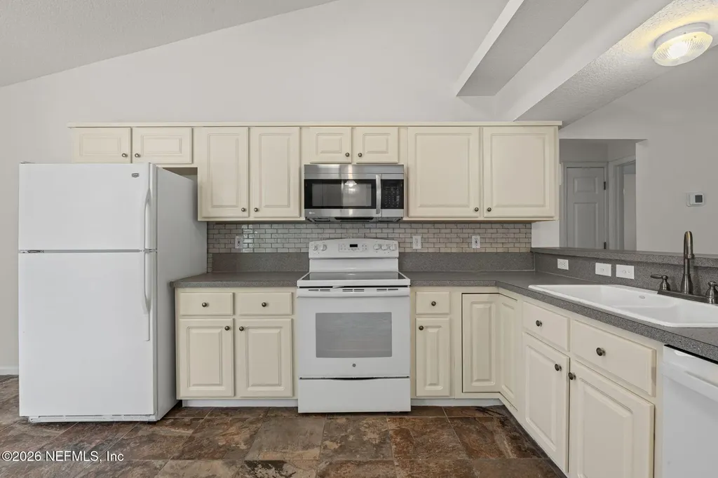3275 Sexton Drive Green Cove Springs FL 32043
