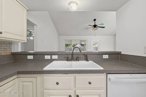 3275 Sexton Drive Green Cove Springs FL 32043