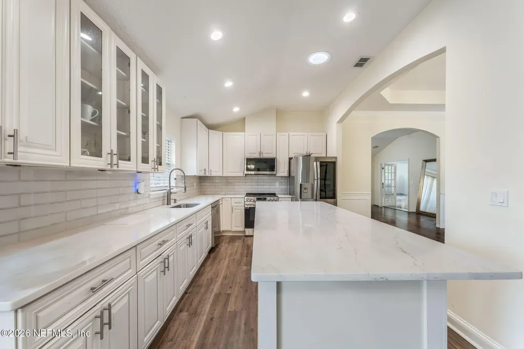 12562 Angel Lake Drive W Jacksonville FL 32218
