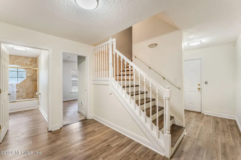 12562 Angel Lake Drive W Jacksonville FL 32218