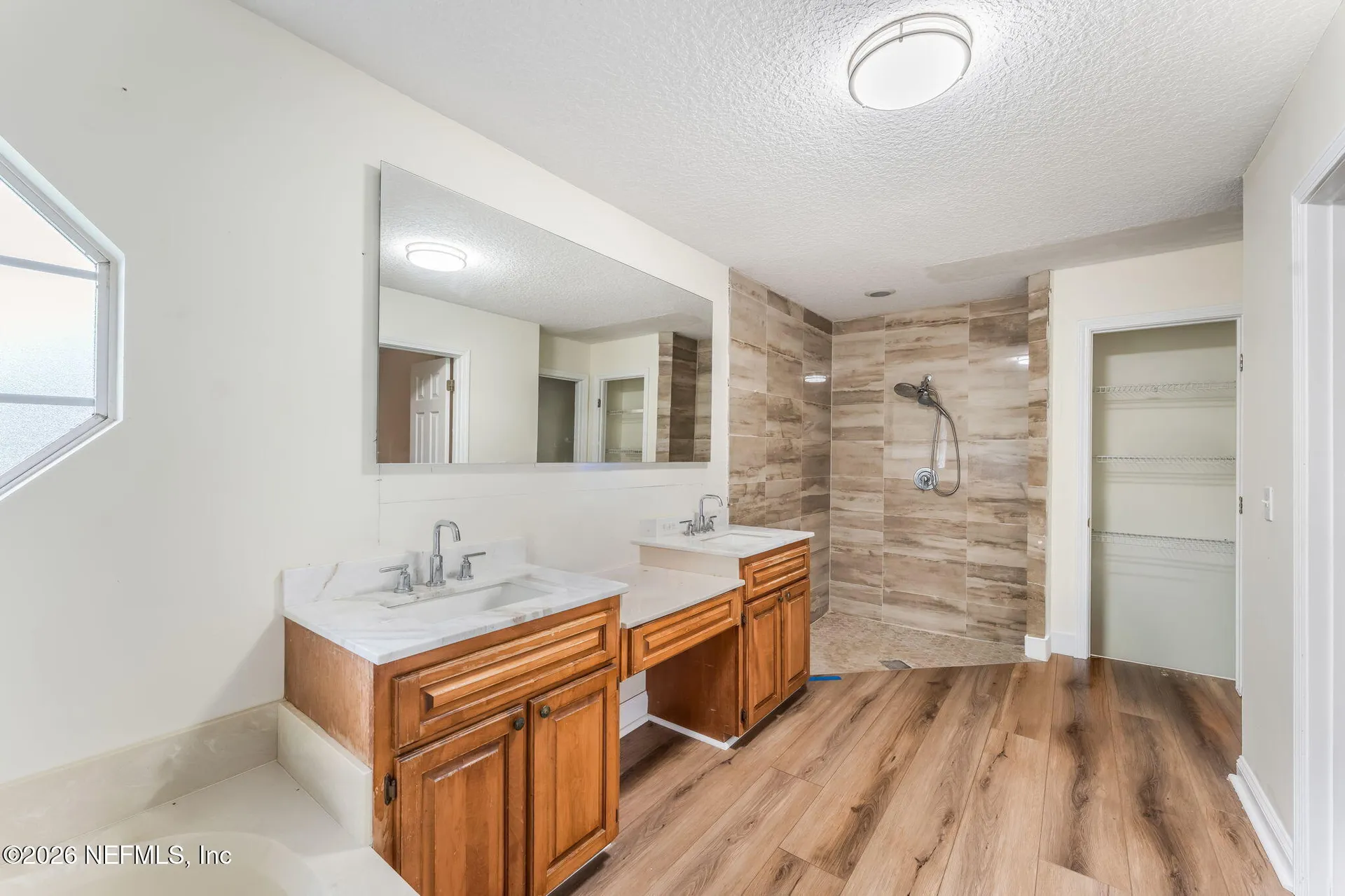 12562 Angel Lake Drive W Jacksonville FL 32218