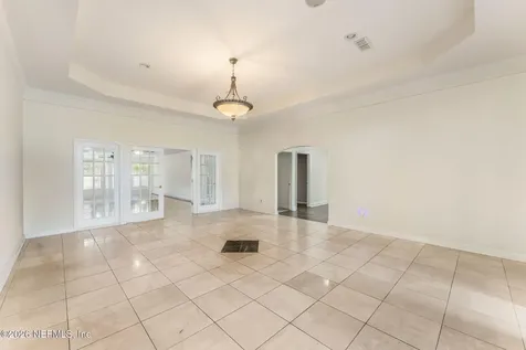 12562 Angel Lake Drive W Jacksonville FL 32218