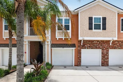 201 Larkin Place St. Johns FL 32259
