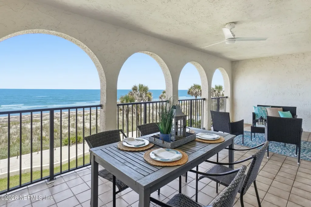 10 10th Street Atlantic Beach FL 32233