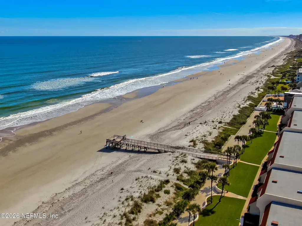 10 10th Street Atlantic Beach FL 32233