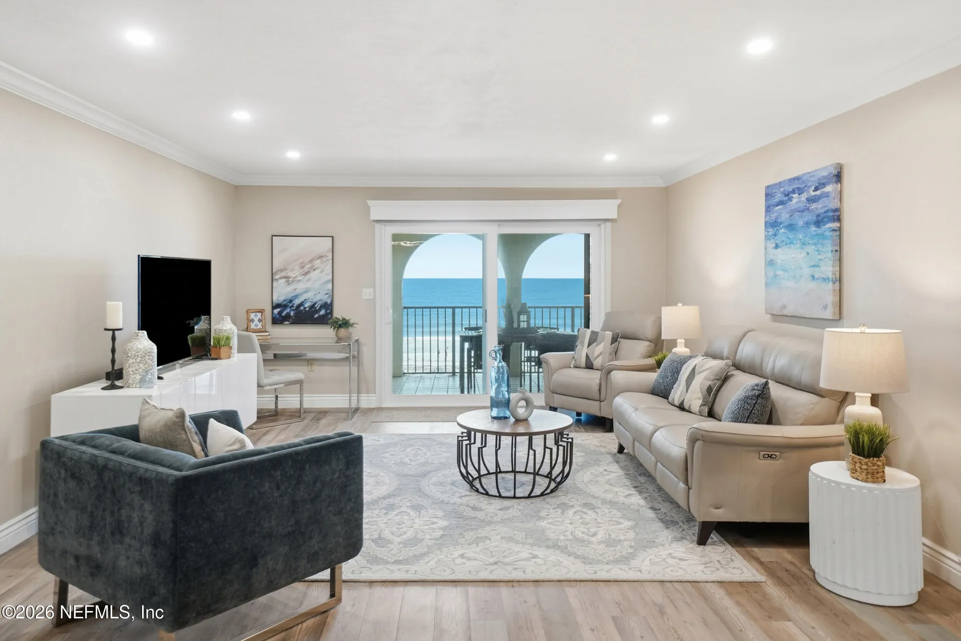 10 10th Street Atlantic Beach FL 32233