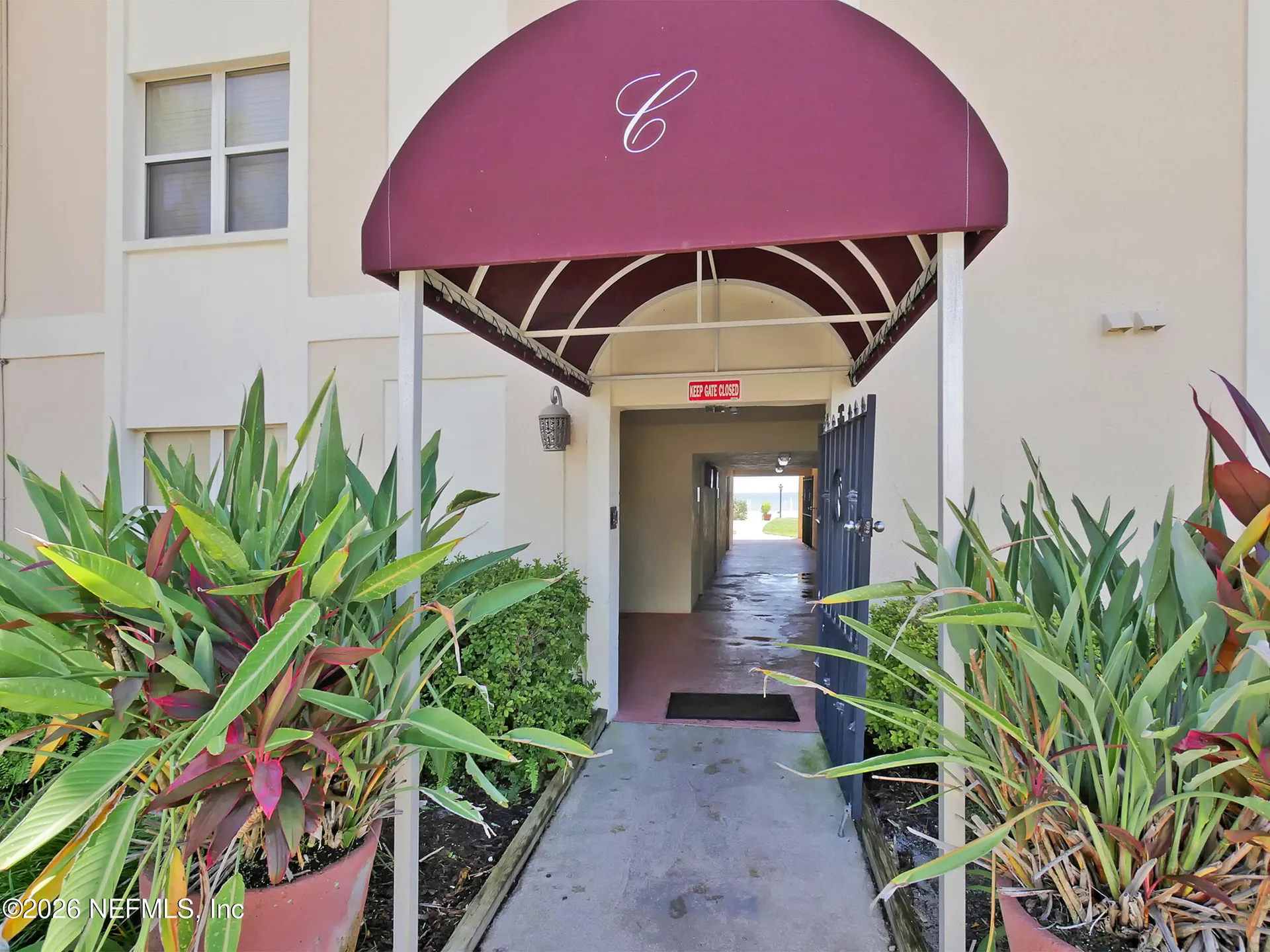 10 10th Street Atlantic Beach FL 32233