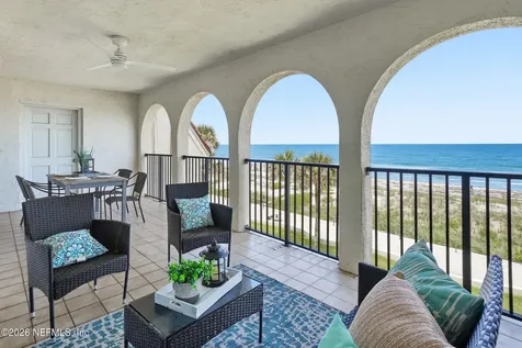 10 10th Street Atlantic Beach FL 32233