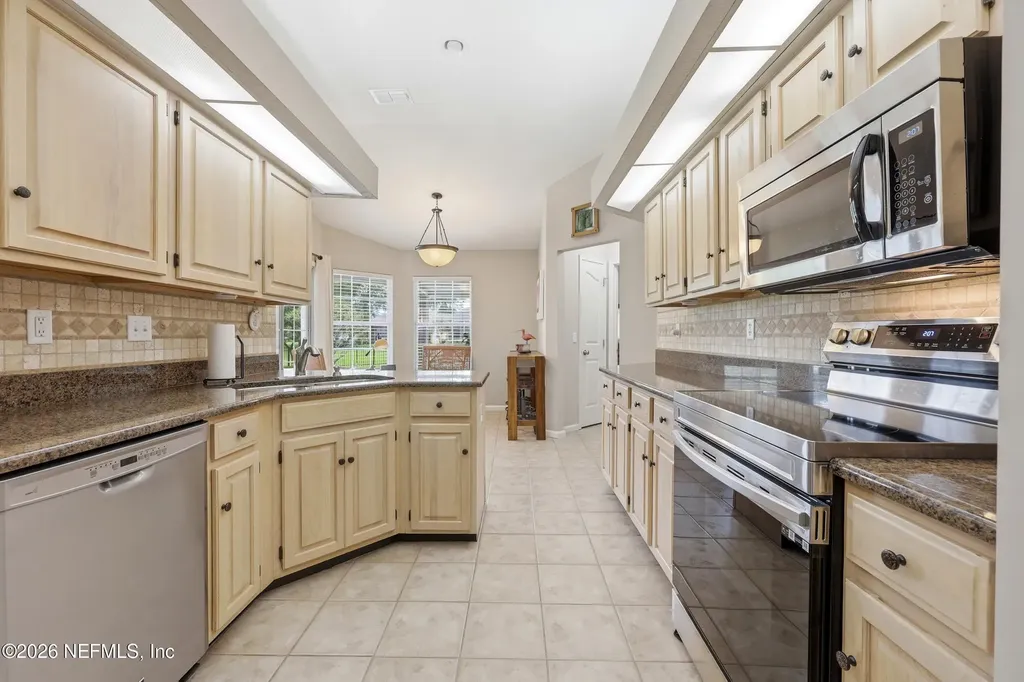 1532 Silver Bell Lane Fleming Island FL 32003