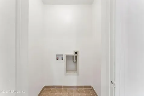 3590 Hedrick Street Jacksonville FL 32205