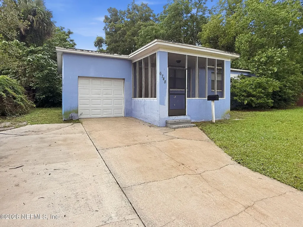6748 Gaillardia Road S Jacksonville FL 32211