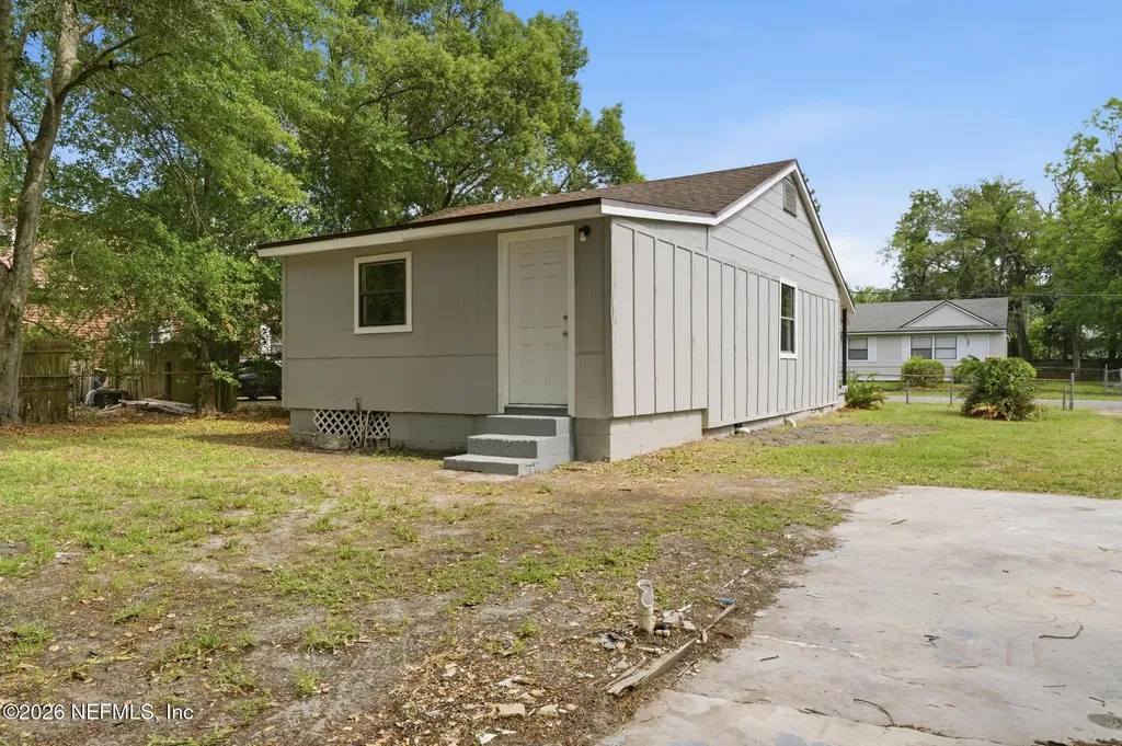 3055 2nd St Circle Jacksonville FL 32254