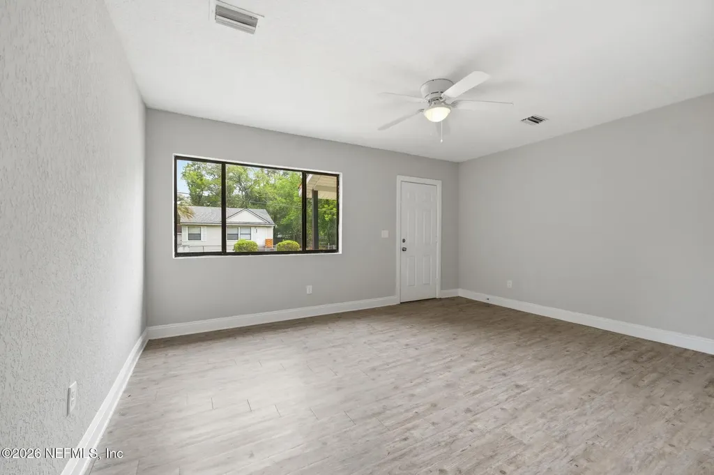 3055 2nd St Circle Jacksonville FL 32254