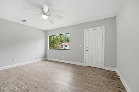 3055 2nd St Circle Jacksonville FL 32254
