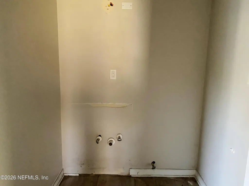 6711 Cavalier Road Jacksonville FL 32208