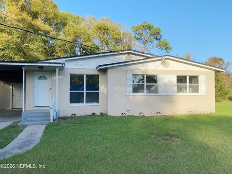 6711 Cavalier Road Jacksonville FL 32208