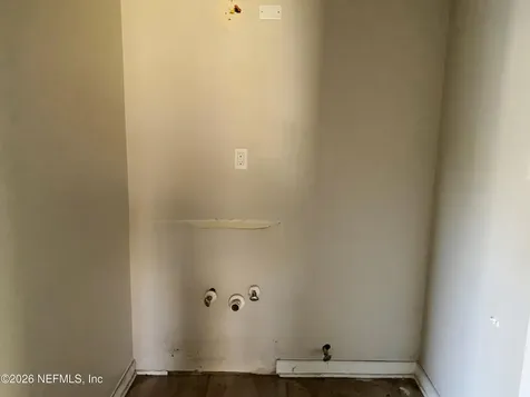6711 Cavalier Road Jacksonville FL 32208